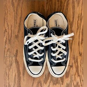 Converse Chuck 70 low top black size women’s 6 / men’s 4